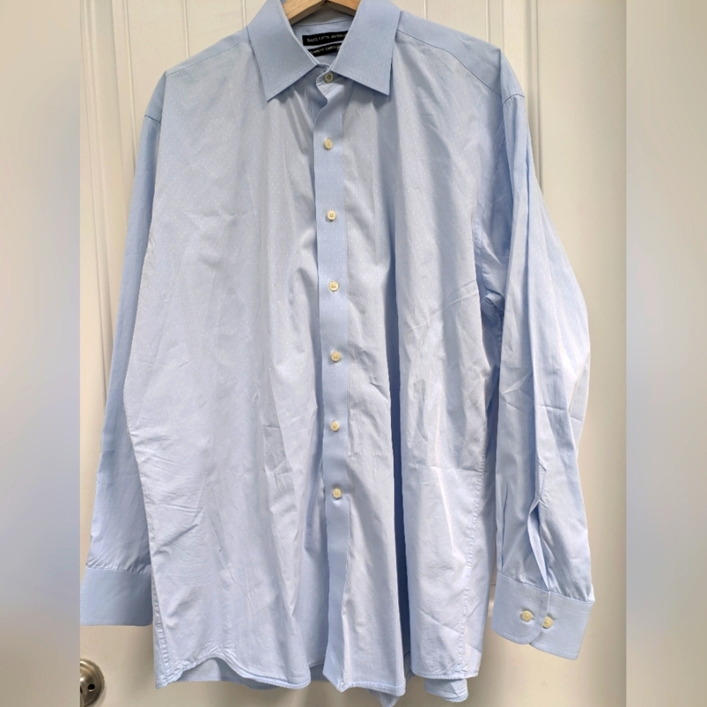 Saks Fifth Avenue Classic Fit Men's Light Blue Dress Shirt